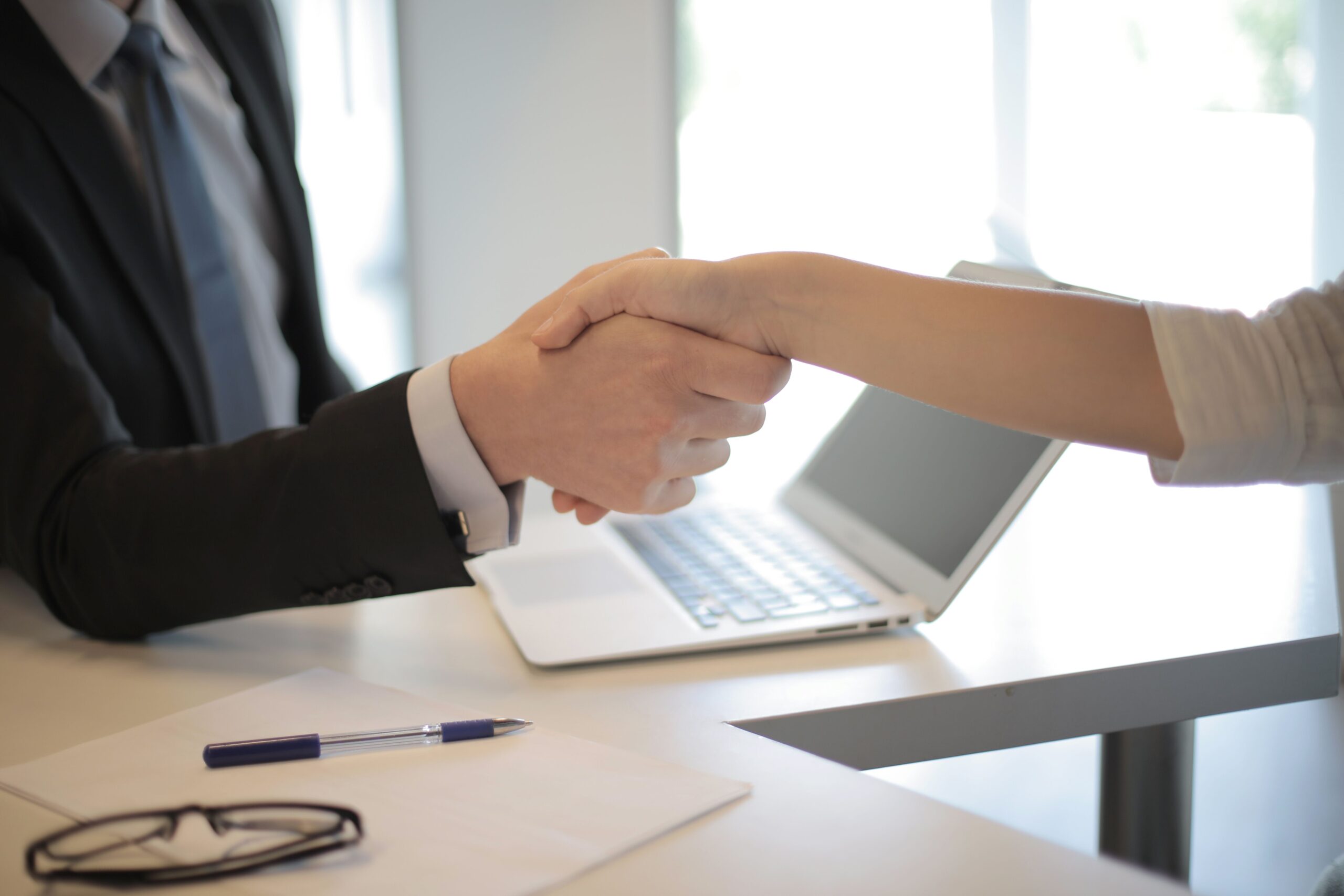 Job Offer Letters vs. Employment Contracts